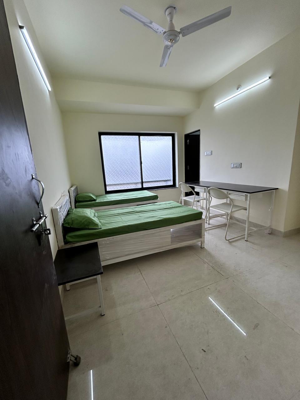 Siddharth Majestic Boys Residency Photo 5
