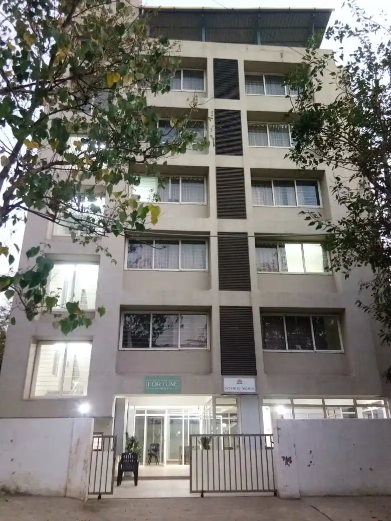 Fortune B&B - Serenity Manor  Photo 1