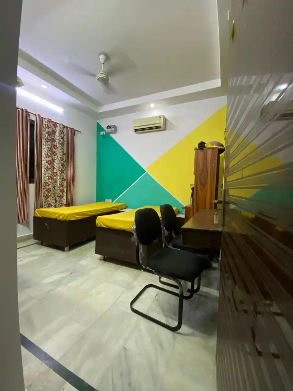 VIDHYA NIWAS A-13 Photo 3