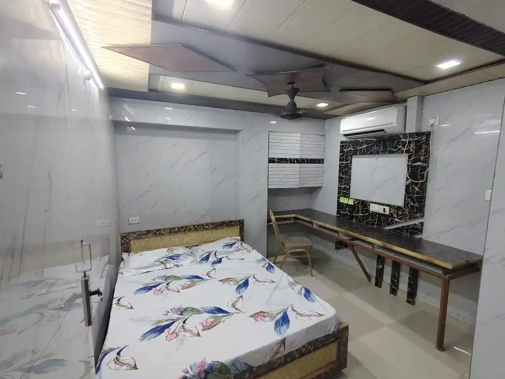 ALPHA RESIDENCY - Image 17