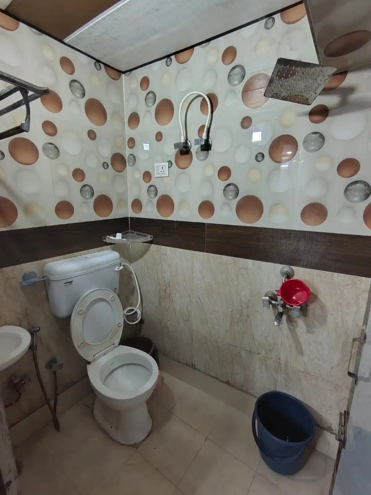 ALPHA RESIDENCY - Image 21