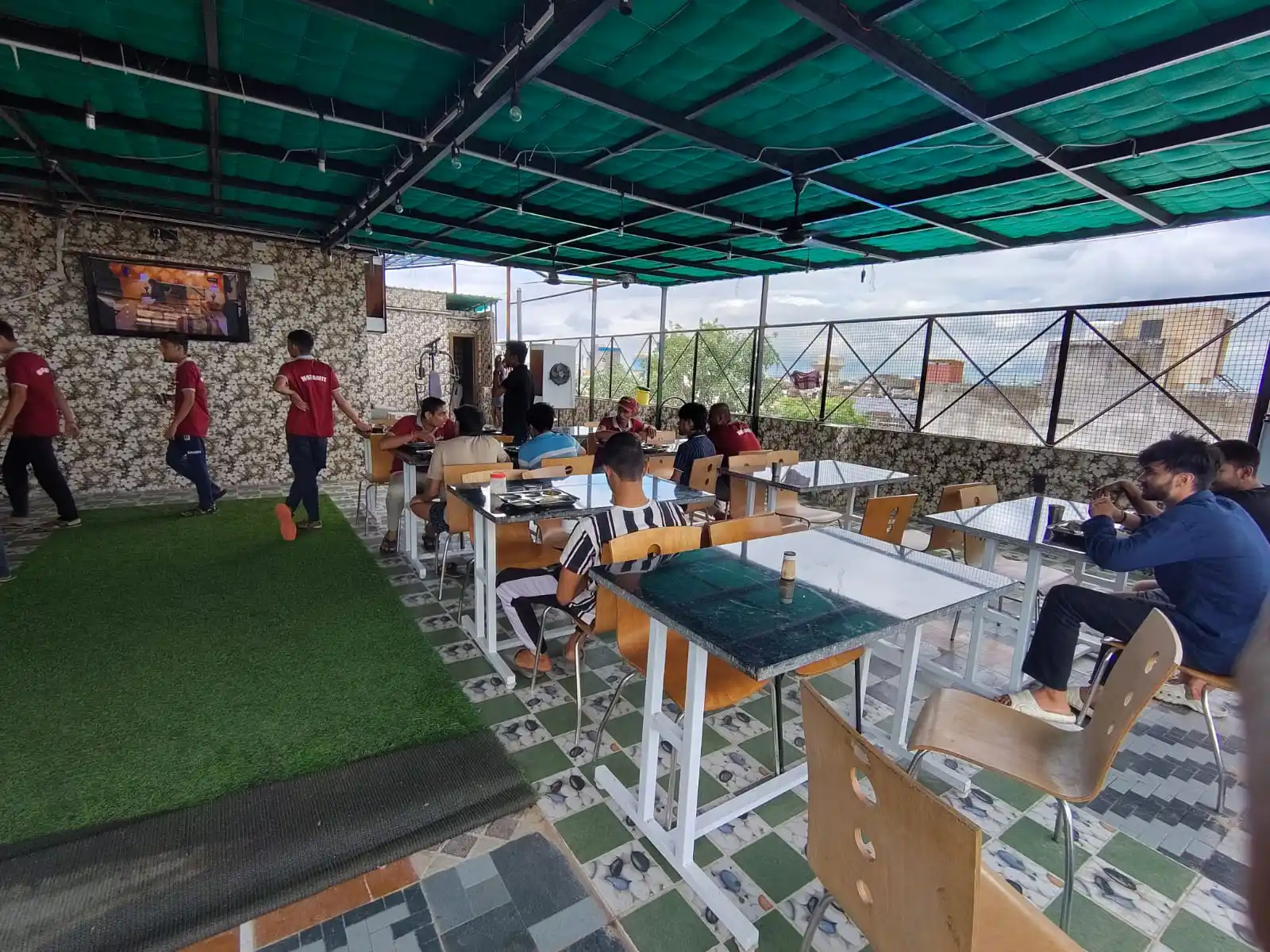 ALPHA RESIDENCY - Image 26