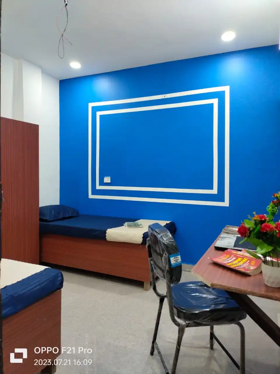 C 23 Photo 5 C 23 Photo 5