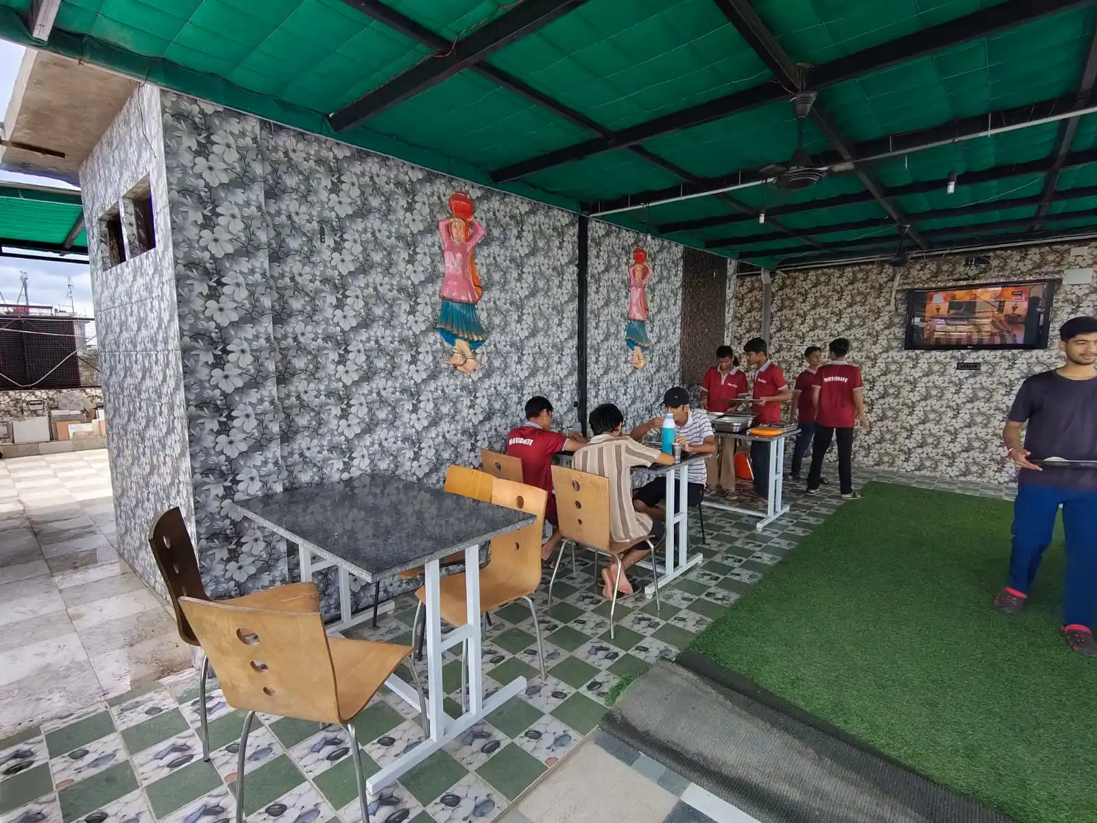 Alpha Punjabi Mess Photo 4 Alpha Punjabi Mess Photo 4