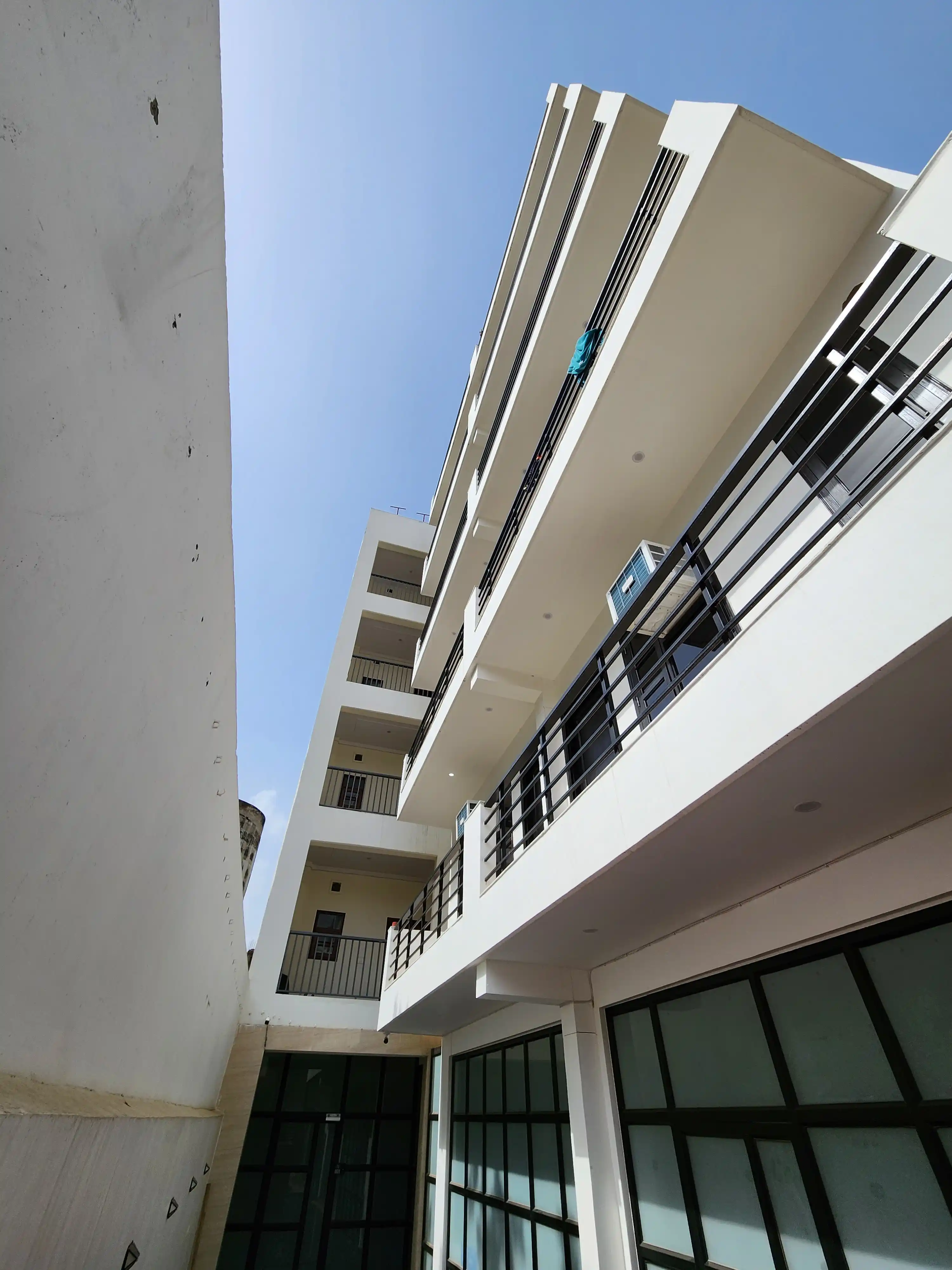 Nirvana Rooms Ace Photo 1 Nirvana Rooms Ace Photo 1