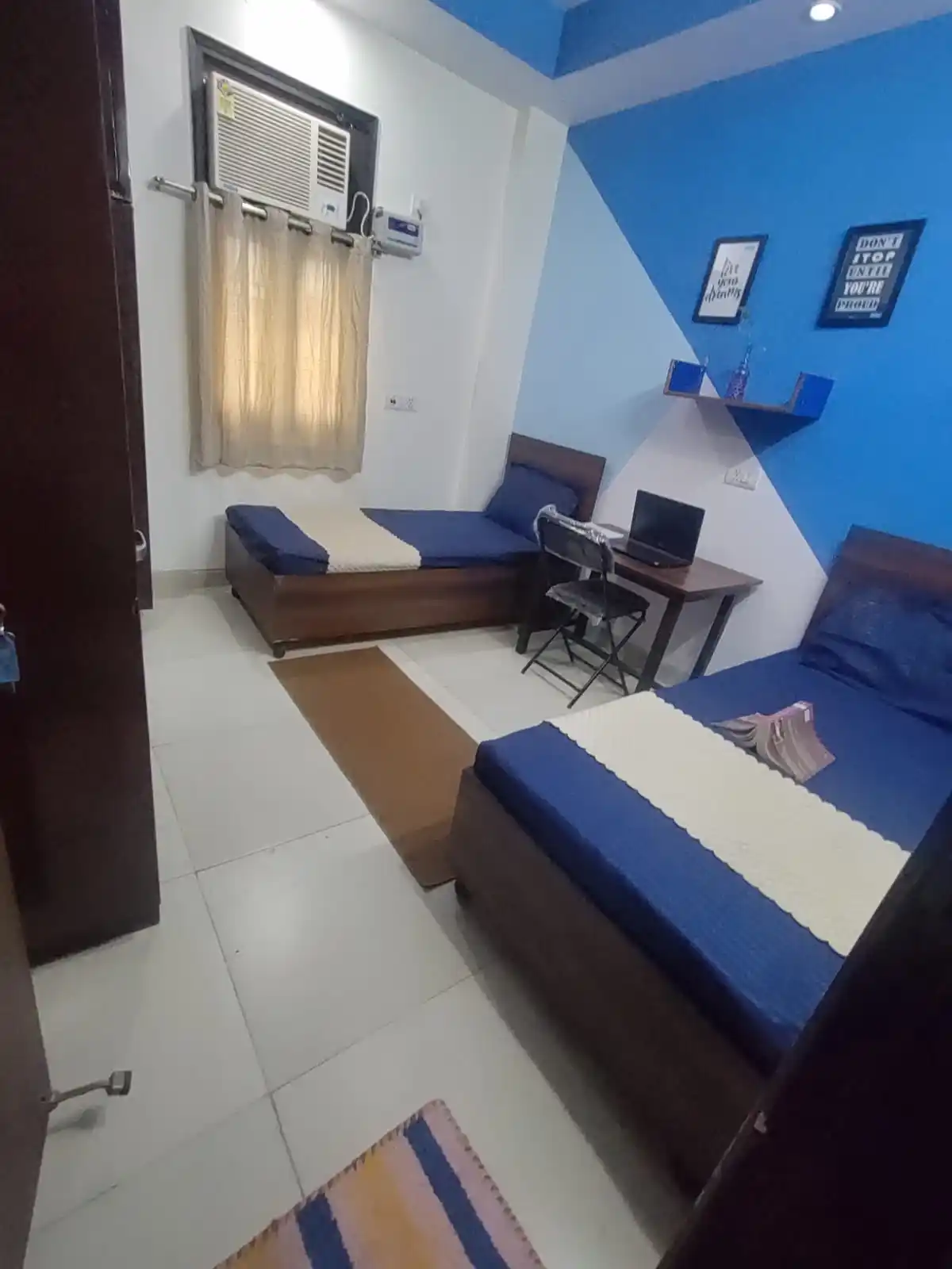 Pelican C19A Photo 2