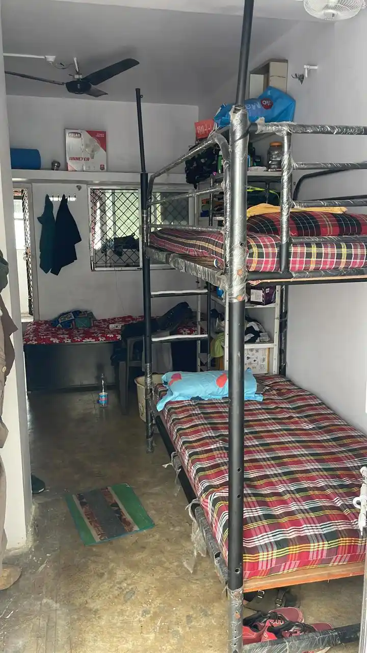 ShriKrupa Hostel - Image 8
