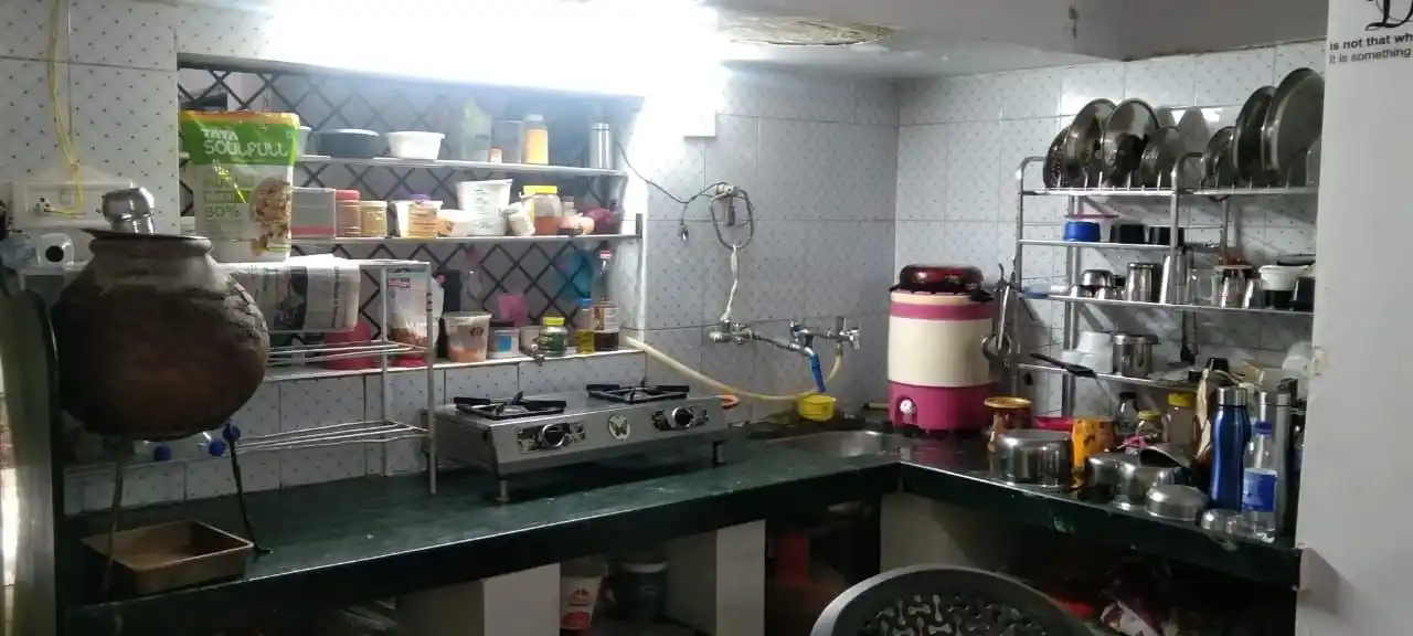 ShriKrupa Hostel - Image 21